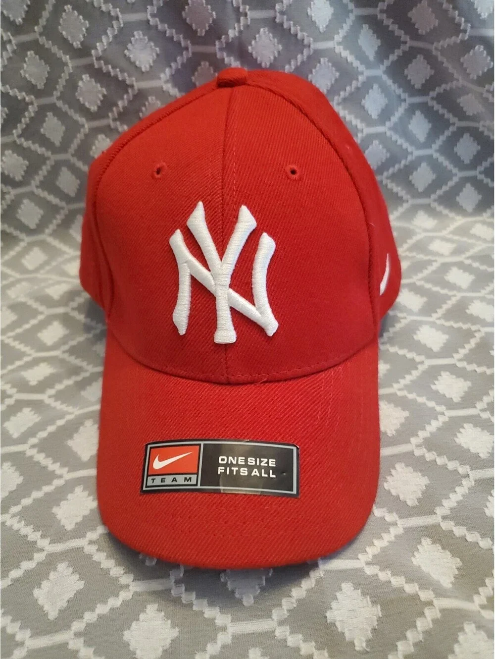 Red Nike Yankee Hat